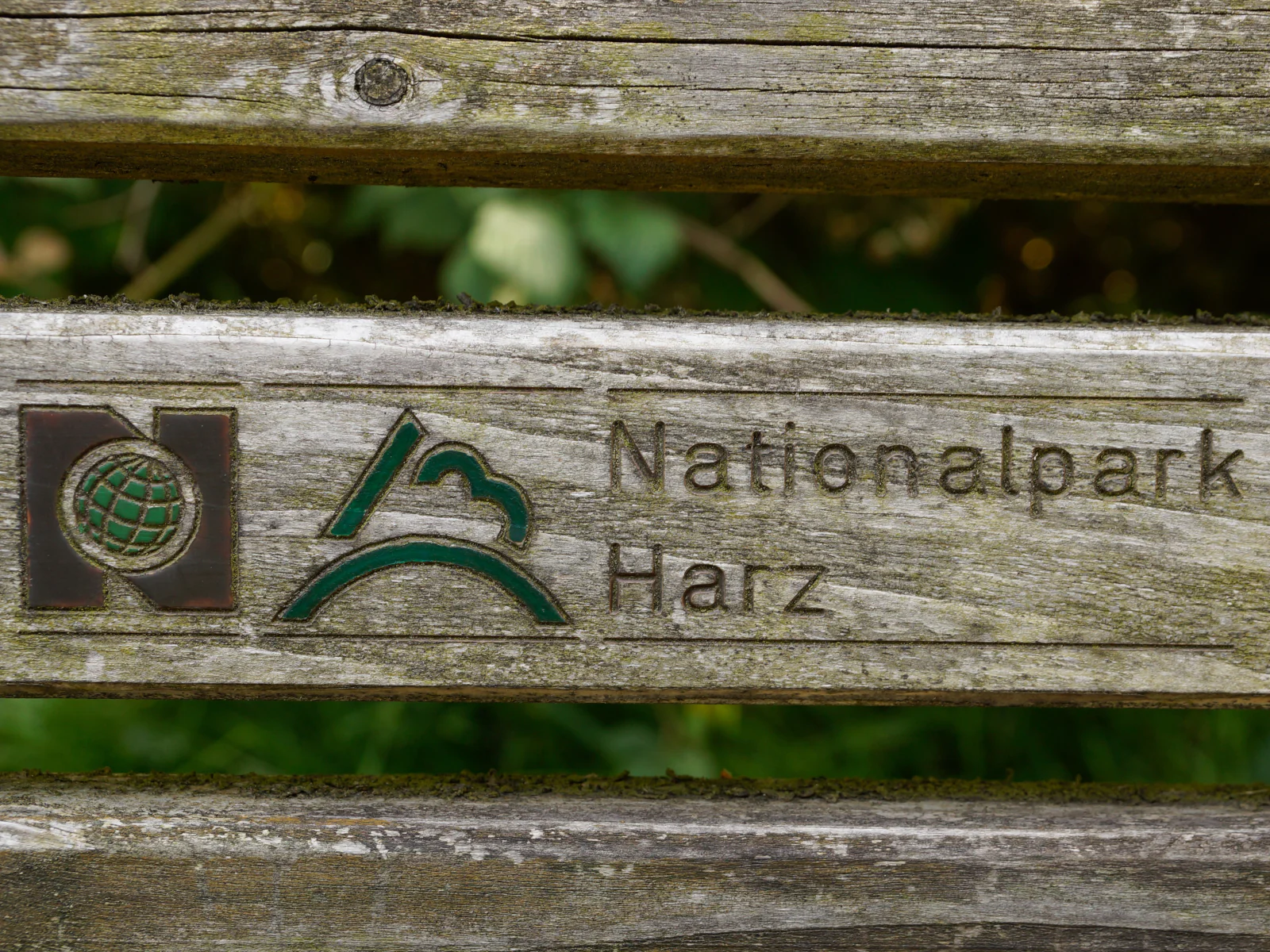 taken bench 1078290